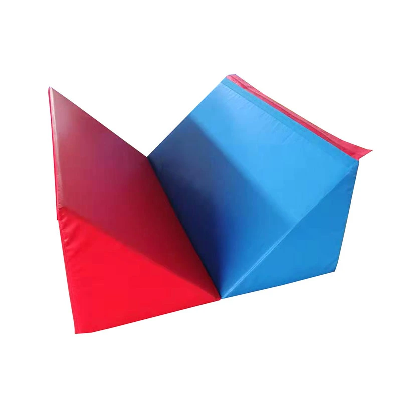 Combinație de îmbinare triunghiulară